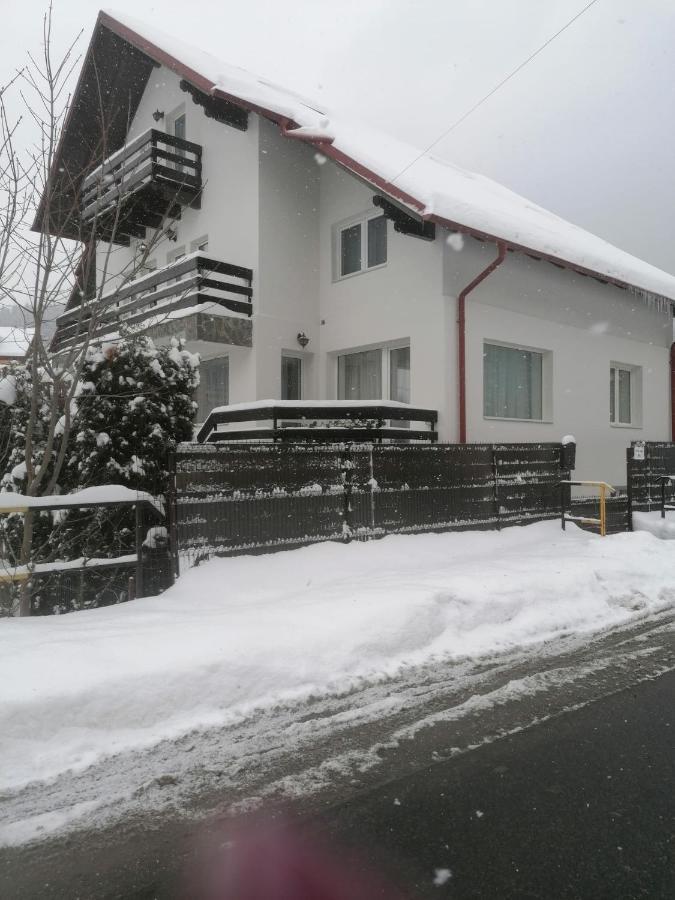 Miraj Hotel Azuga Exterior photo